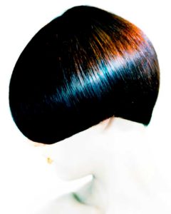 short-graduated-bob-with-colour-slices